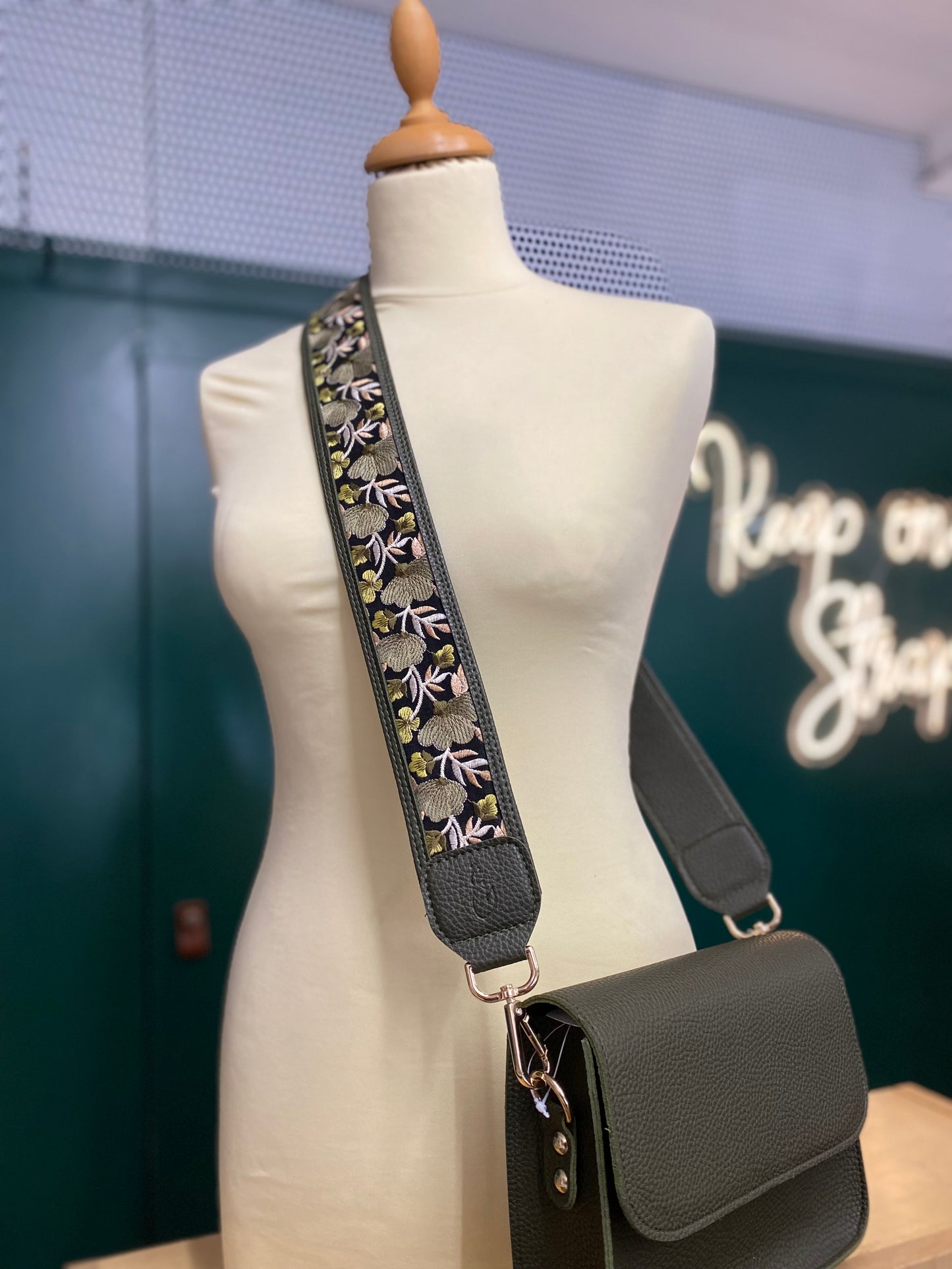Blossom Strap