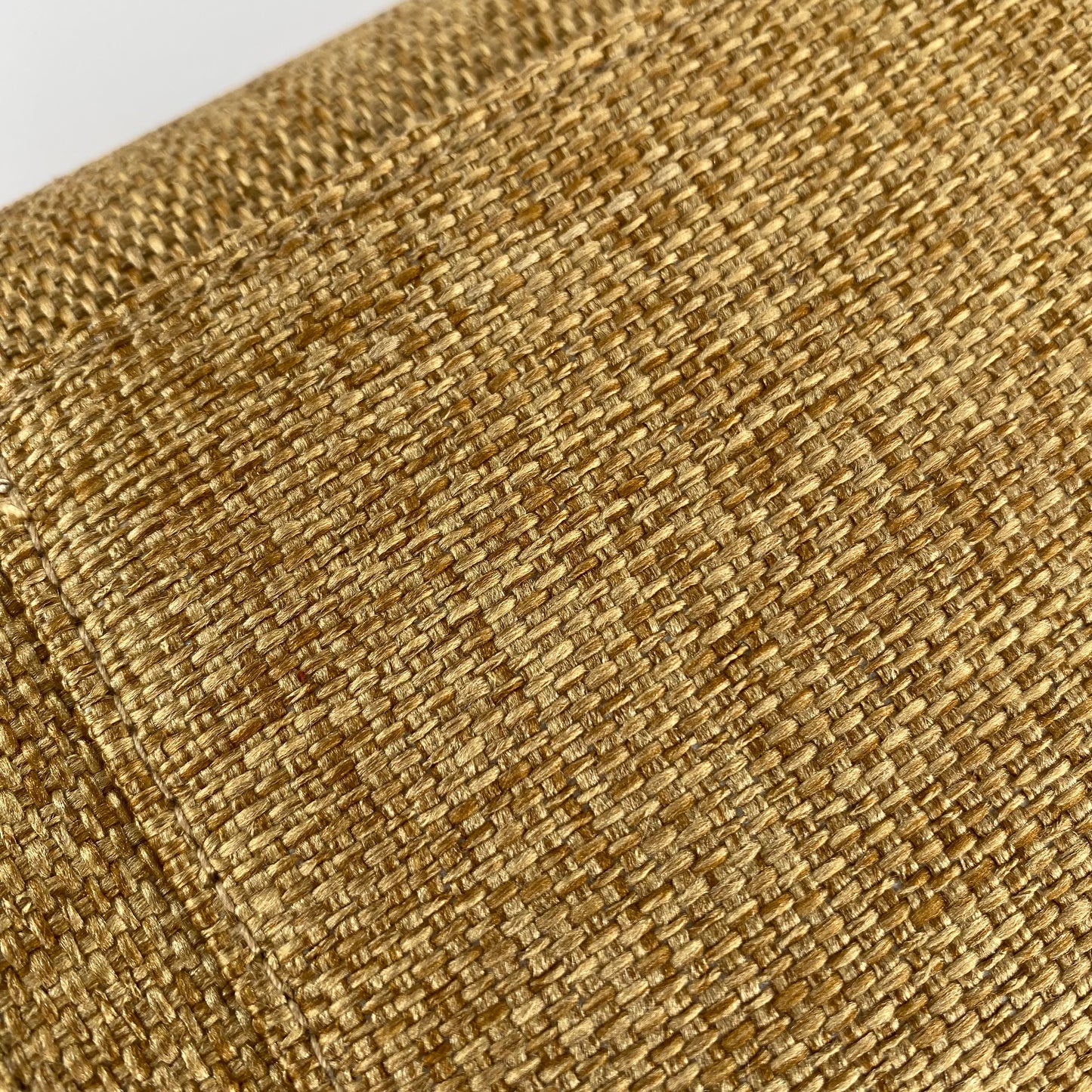 Solemn Jute