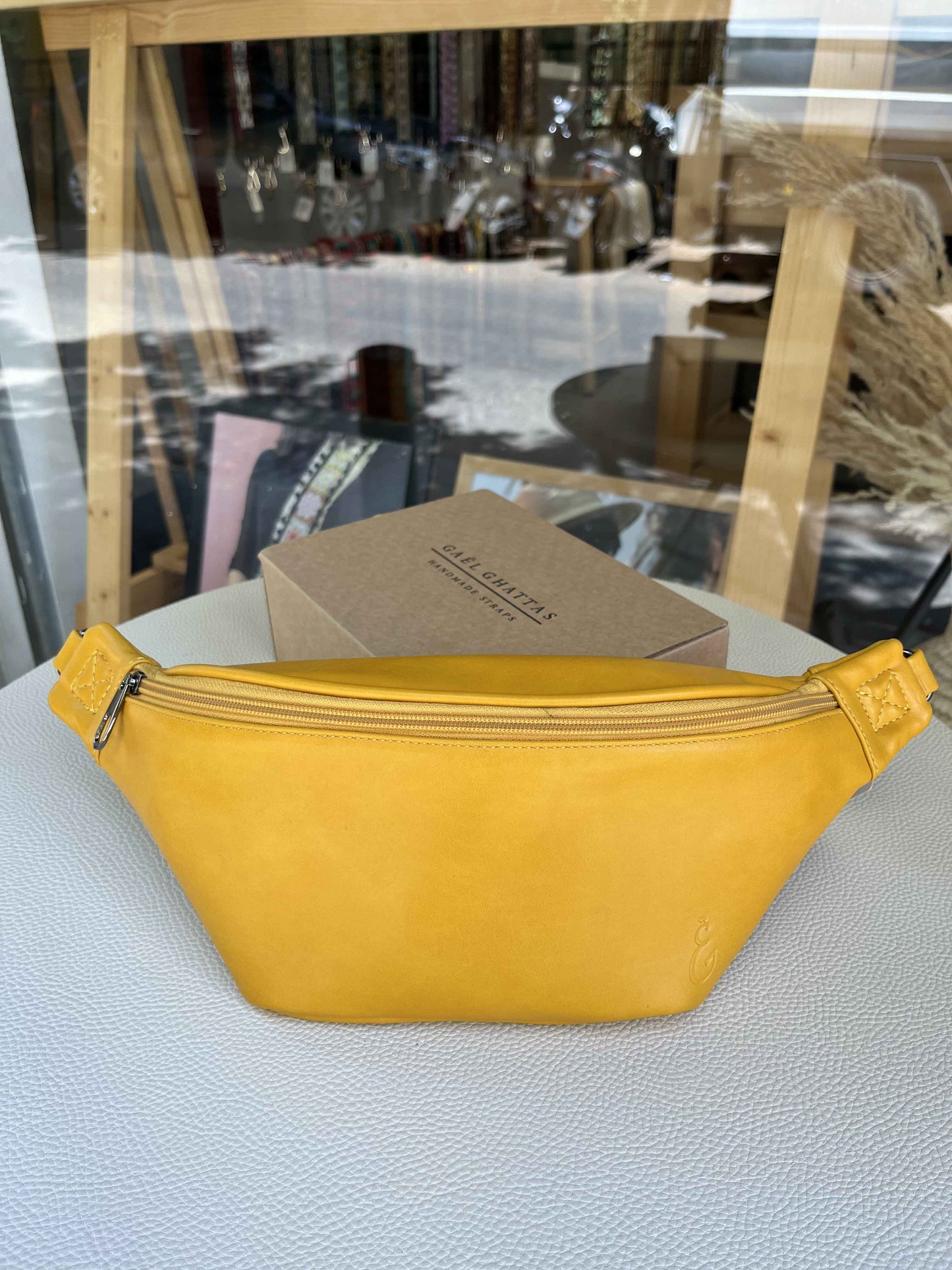 Mustard (big)
