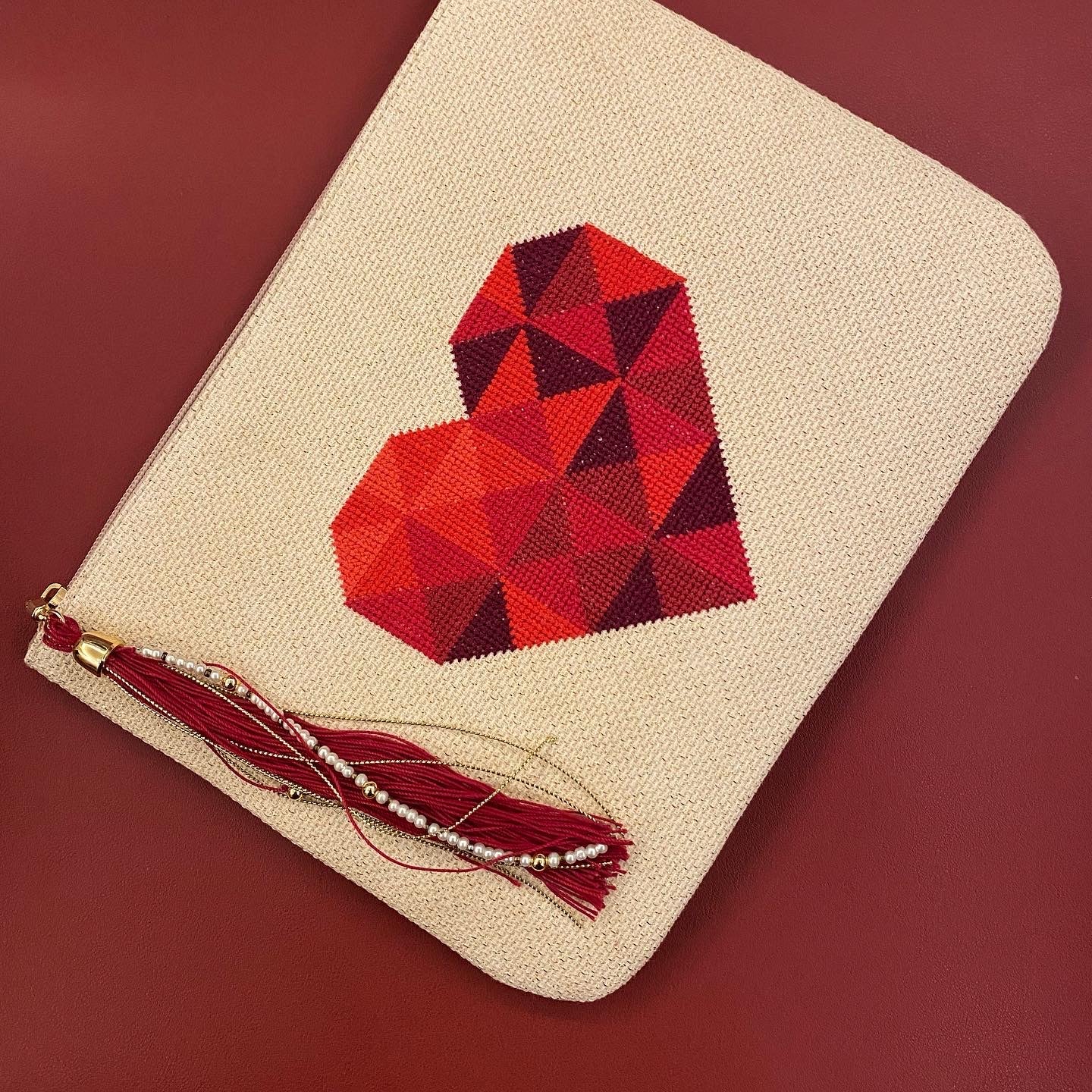Heart 1 Pouch