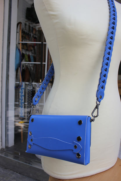 Foldable leather bag
